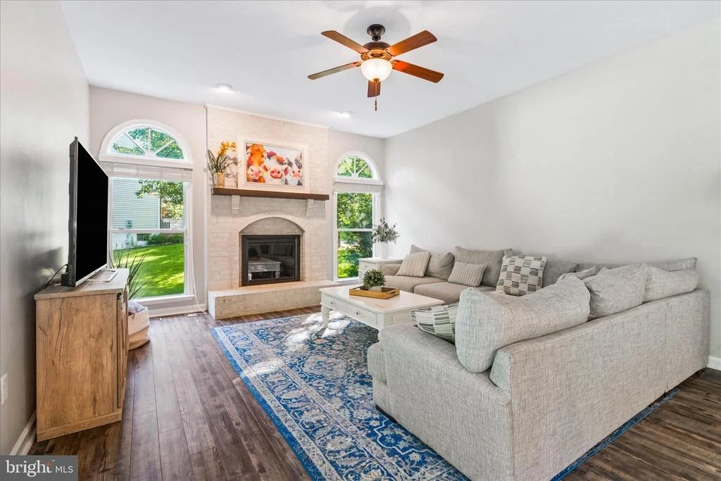 Photo of 9009 SHADYBROOK DRIVE
