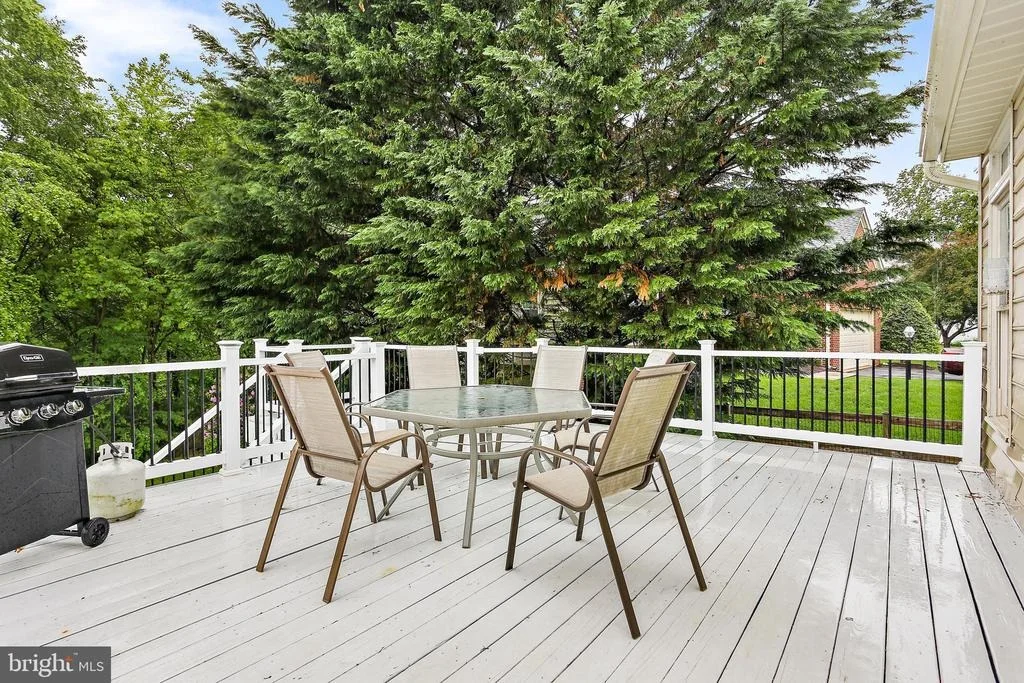 Photo of 11373 BISHOPS GATE LANE