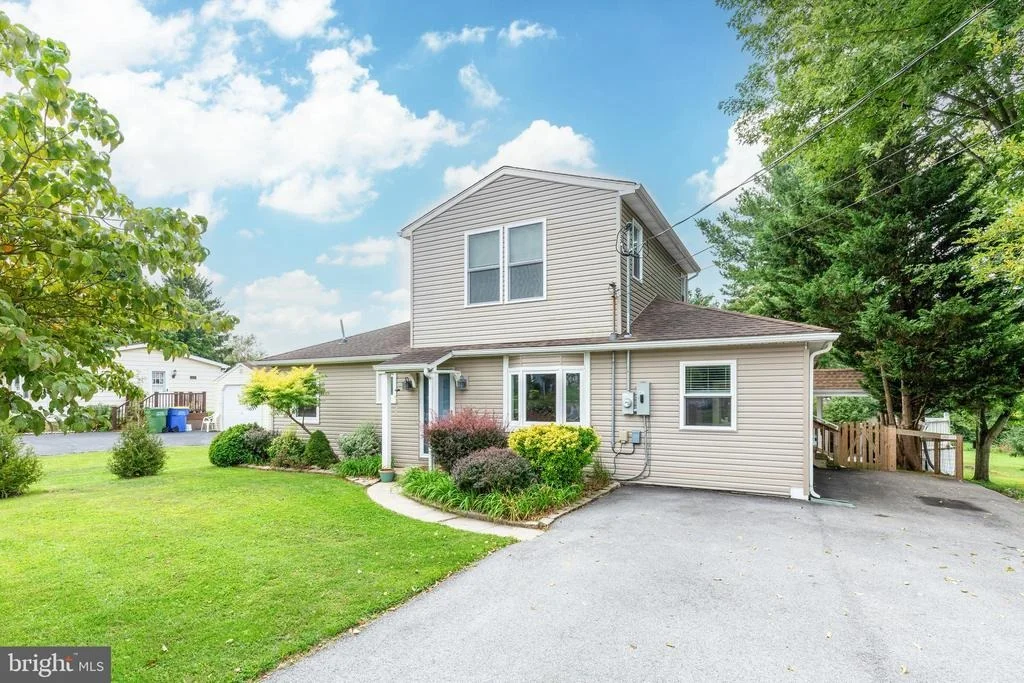 Photo of 416 FAIRVIEW DRIVE