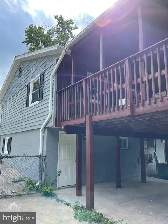 Photo of 610 W NETTLE TREE ROAD