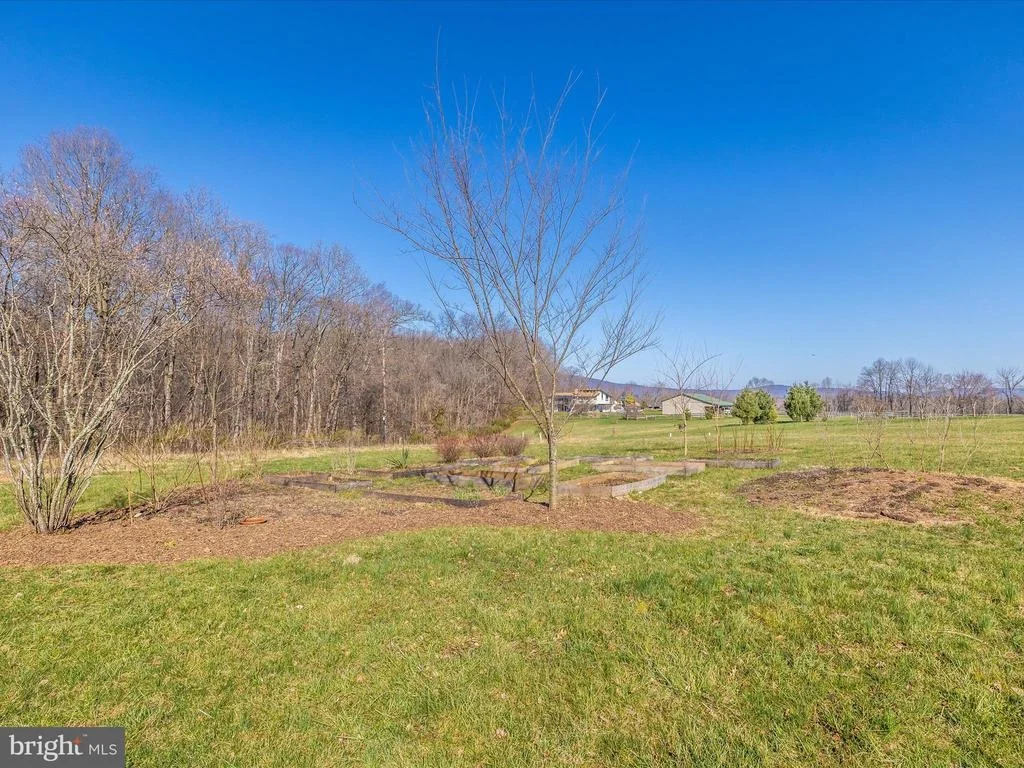 Photo of 3156 SUMANTOWN ROAD