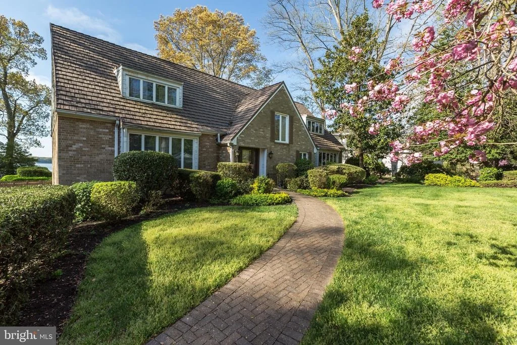 Photo of 5709 RIVER DRIVE