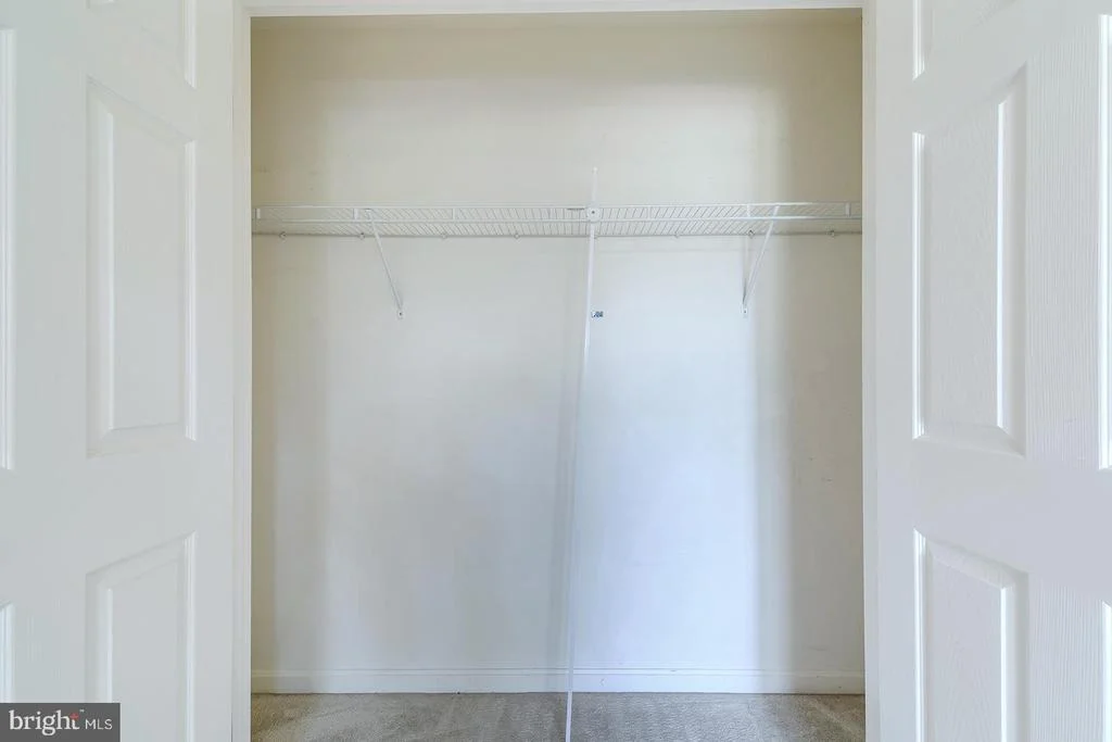 Photo of 142 W SHORE DRIVE