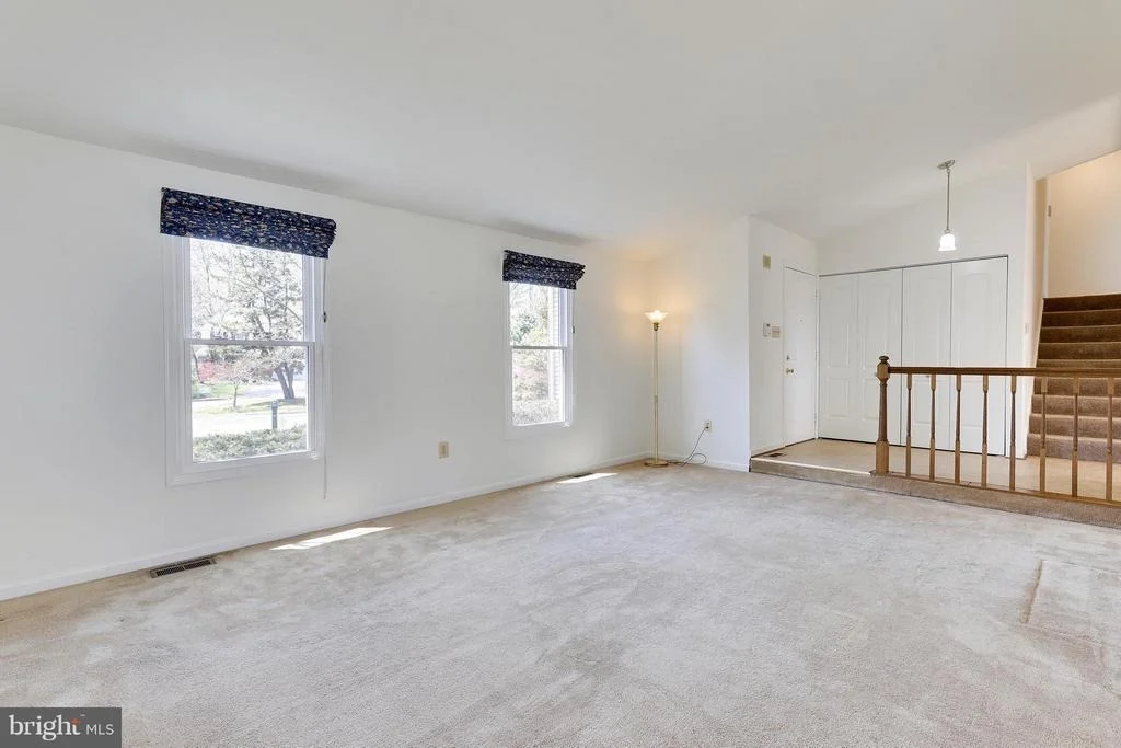 Photo of 19 SCHUBERT COURT