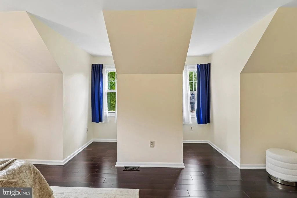 Photo of 11400 SYMPHONY WOODS LANE