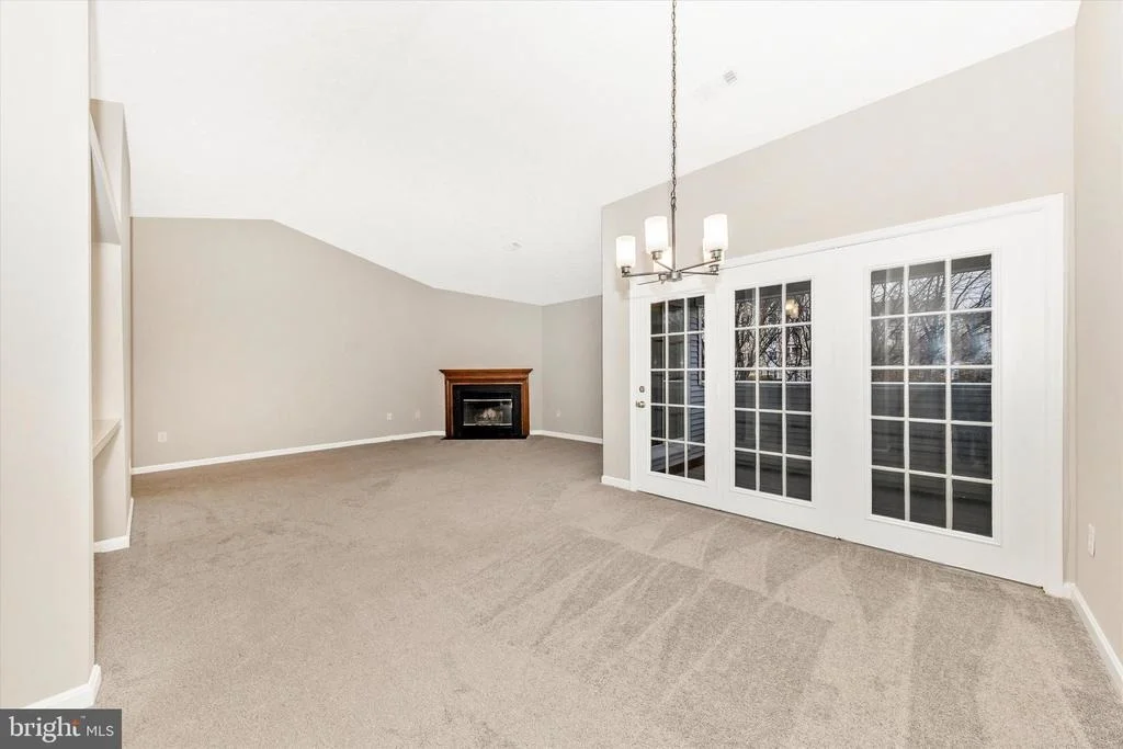 Photo of Unit 2C at 2149 WAINWRIGHT COURT