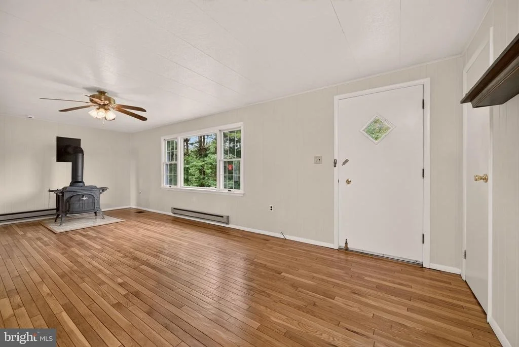 Photo of 13835 HOWARD ROAD