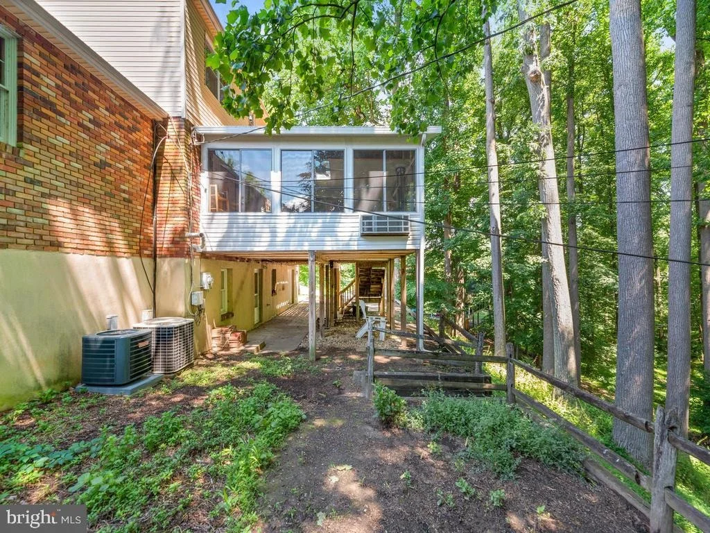 Photo of 2106 MOUNT HEBRON DRIVE