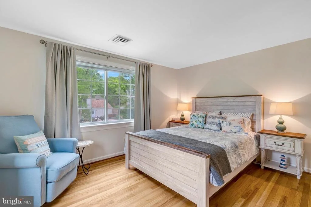 Photo of 4212 PICKERING PLACE