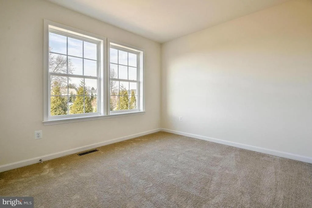 Photo of 25008 OAK DRIVE