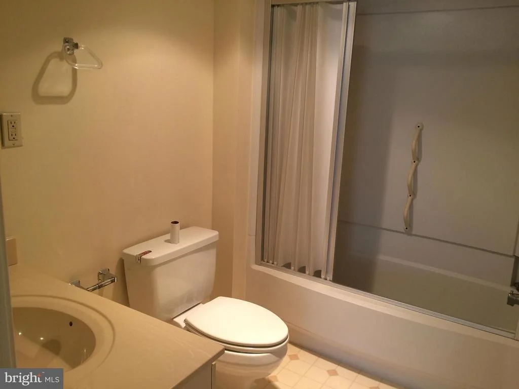 Photo of Unit 2809 at 15107 INTERLACHEN DRIVE