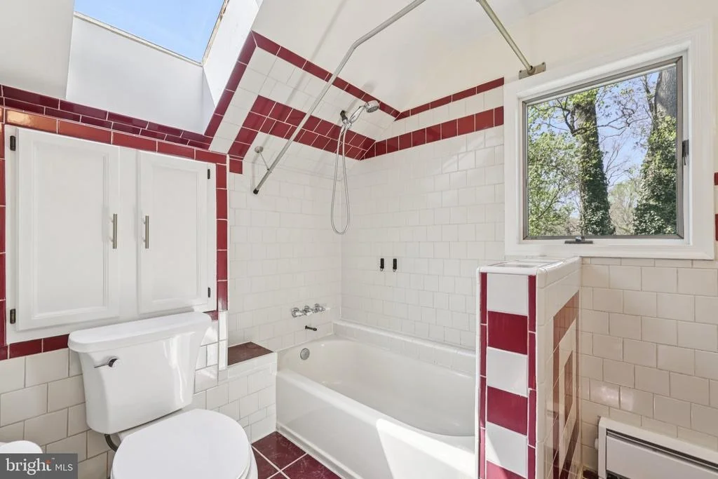 Photo of 2921 DUVALL ROAD