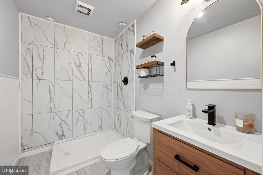 Photo of 1302 MOORE SPRING COURT