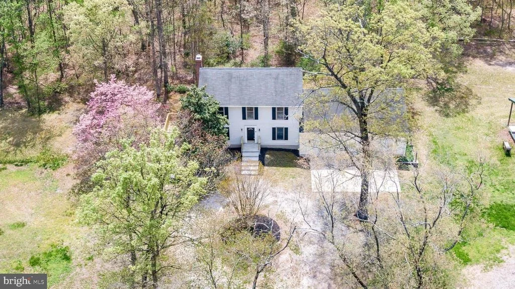 Photo of 525 UPTON ROAD