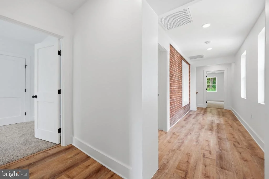 Photo of 11523 HANDBOARD ROAD