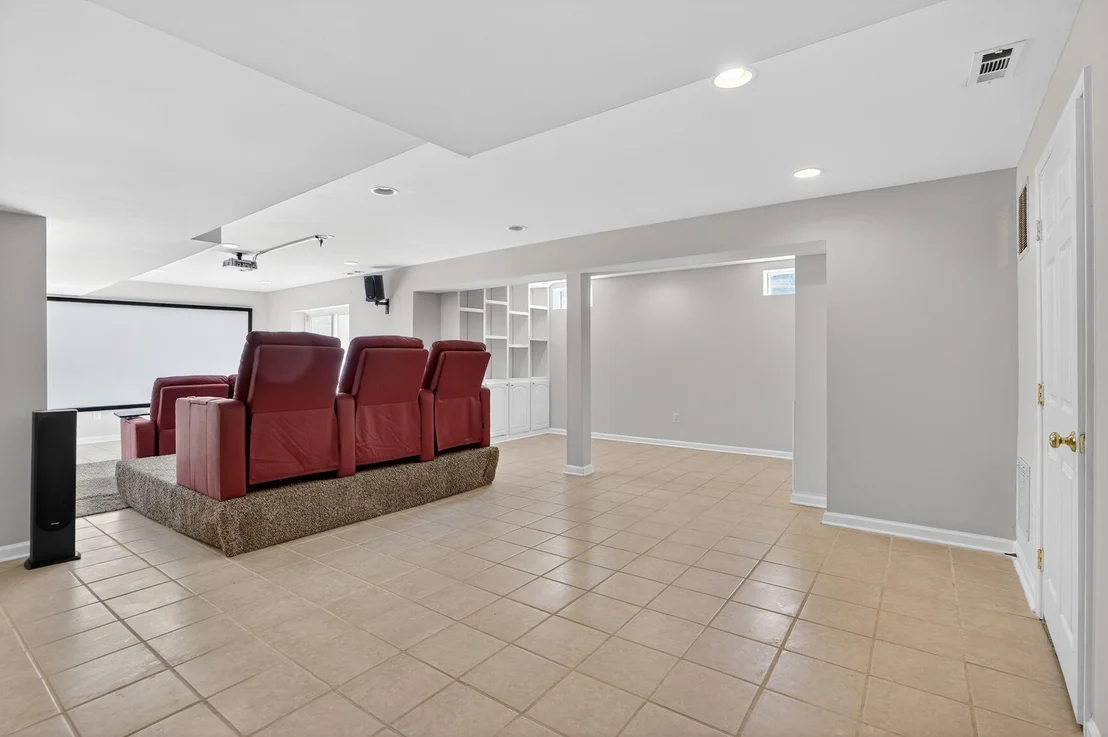 Photo of 25845 SPRING FARM CIRCLE