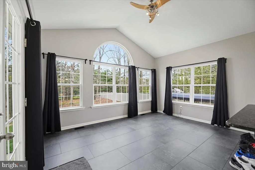 Photo of 205 HUNTINGDON DRIVE