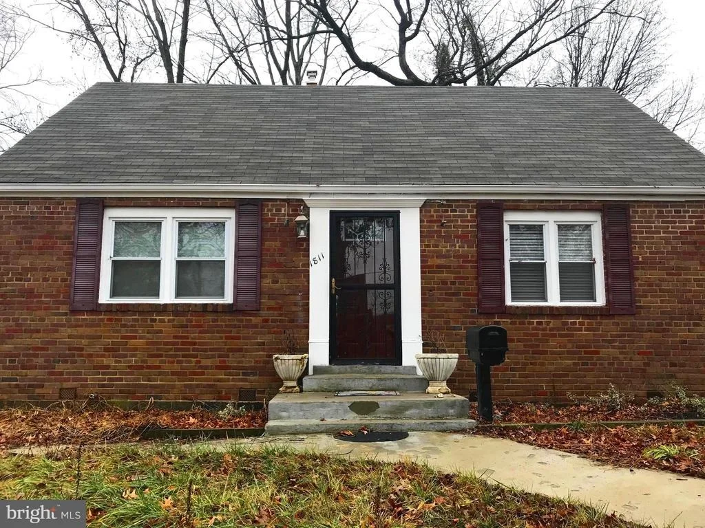 Photo of 1811 CLARK PLACE