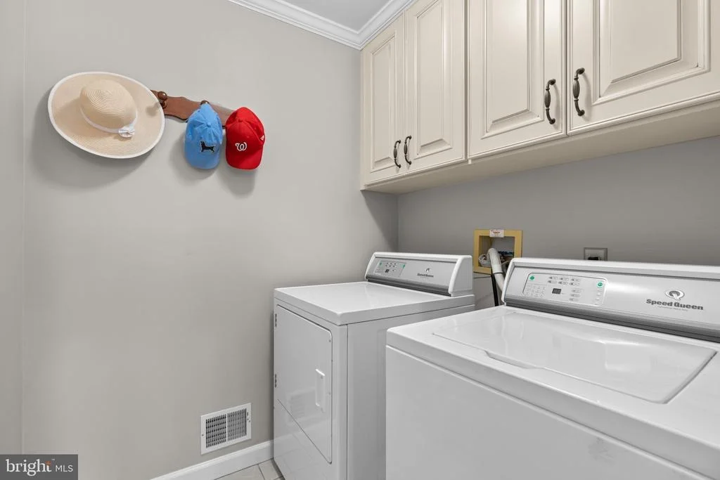 Photo of 17705 GLOBE THEATRE DRIVE