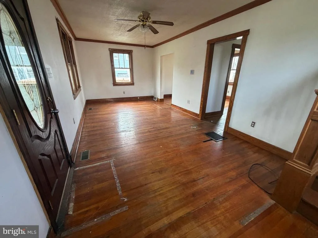Photo of 636 HOLY CROSS ROAD