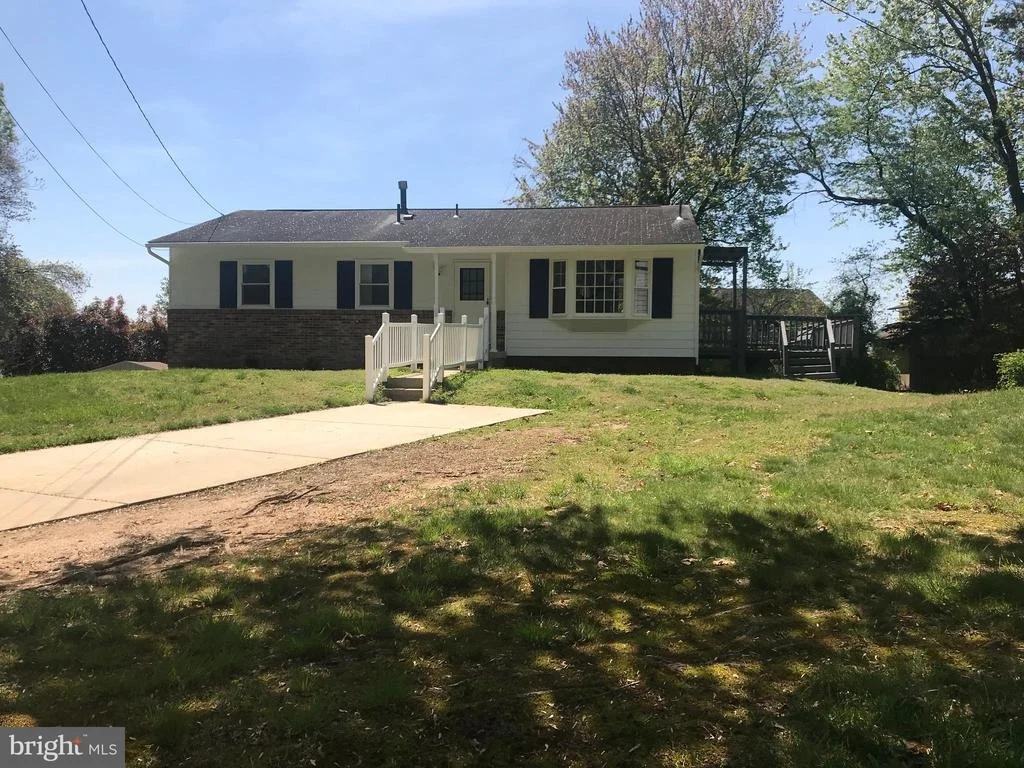 Photo of 13400 CANYON COURT
