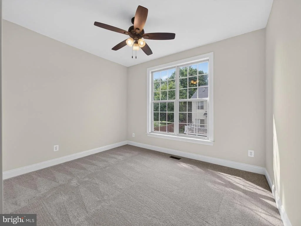 Photo of 3032 MOORE LANE
