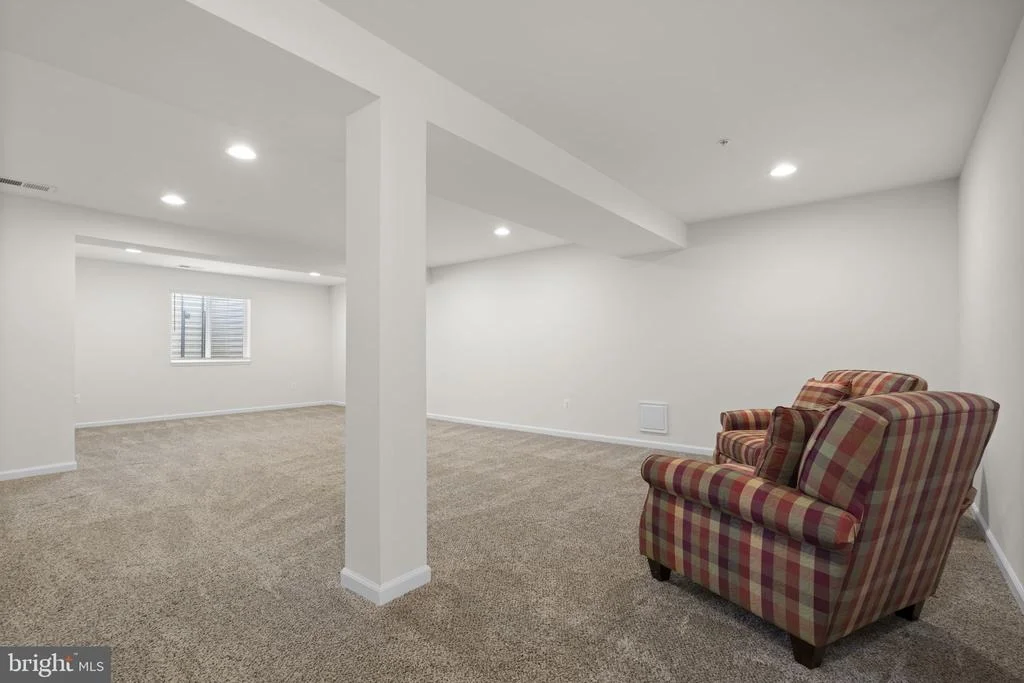 Photo of 4709 PULLER DRIVE