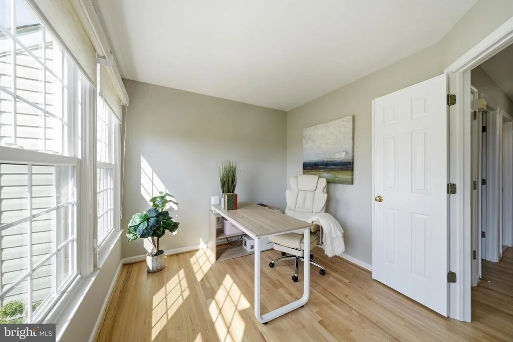 Photo of 4007 WINDWARD DRIVE