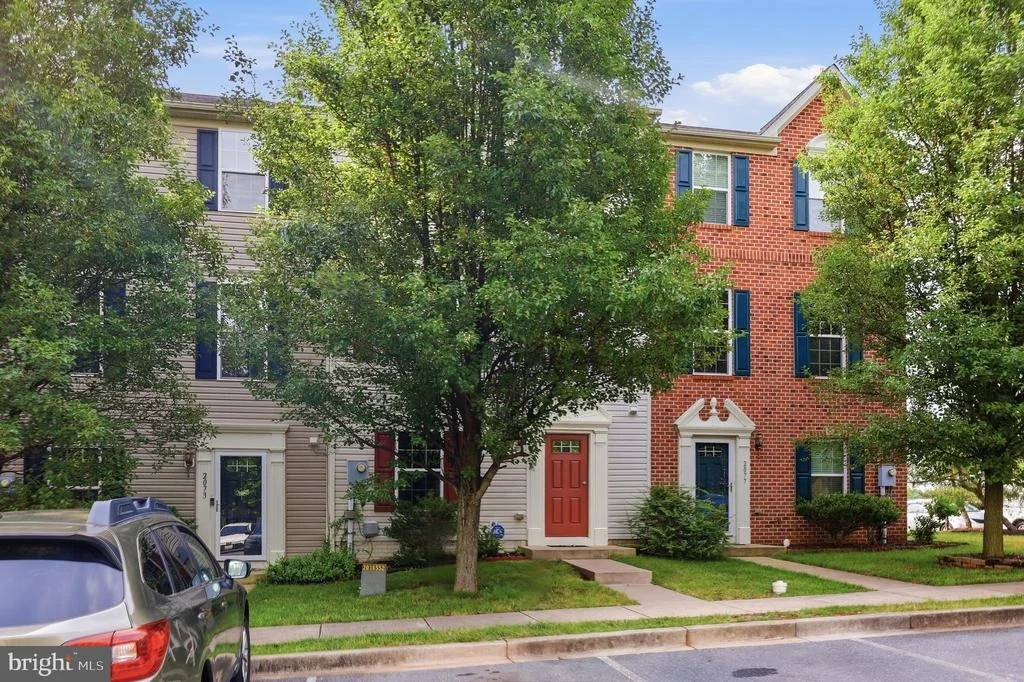 Photo of 2075 SPRING RUN CIRCLE