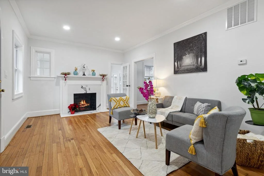 Photo of 9208 FLOWER AVENUE