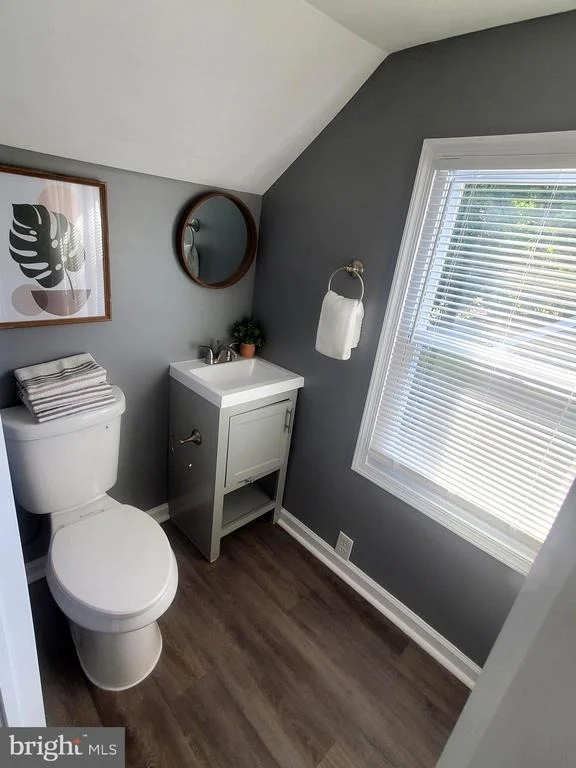 Photo of 8236 CORNWALL ROAD
