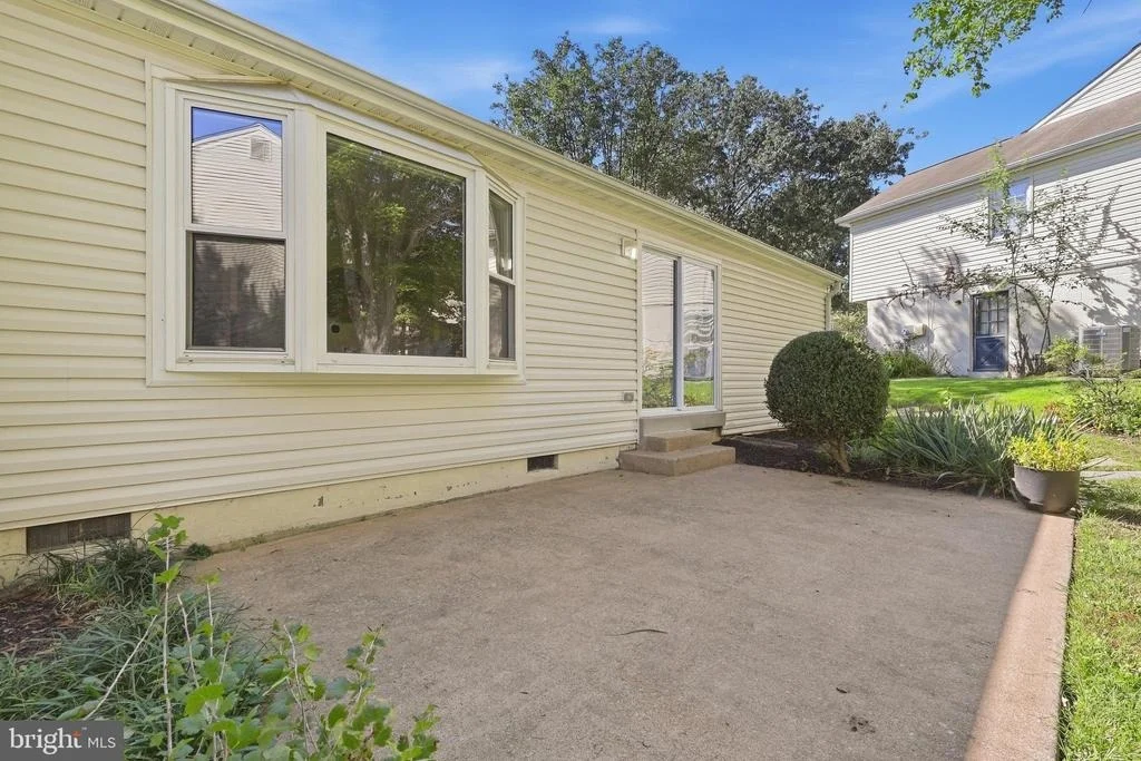Photo of 5215 LIGHTHORNE ROAD