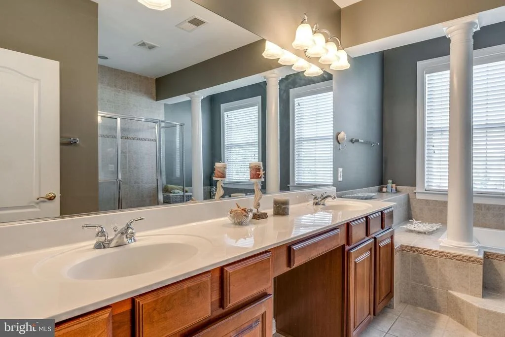 Photo of 24820 STONE PILLAR DRIVE