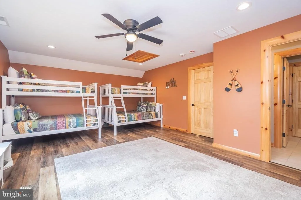 Photo of 94 SANDY VIEW COURT