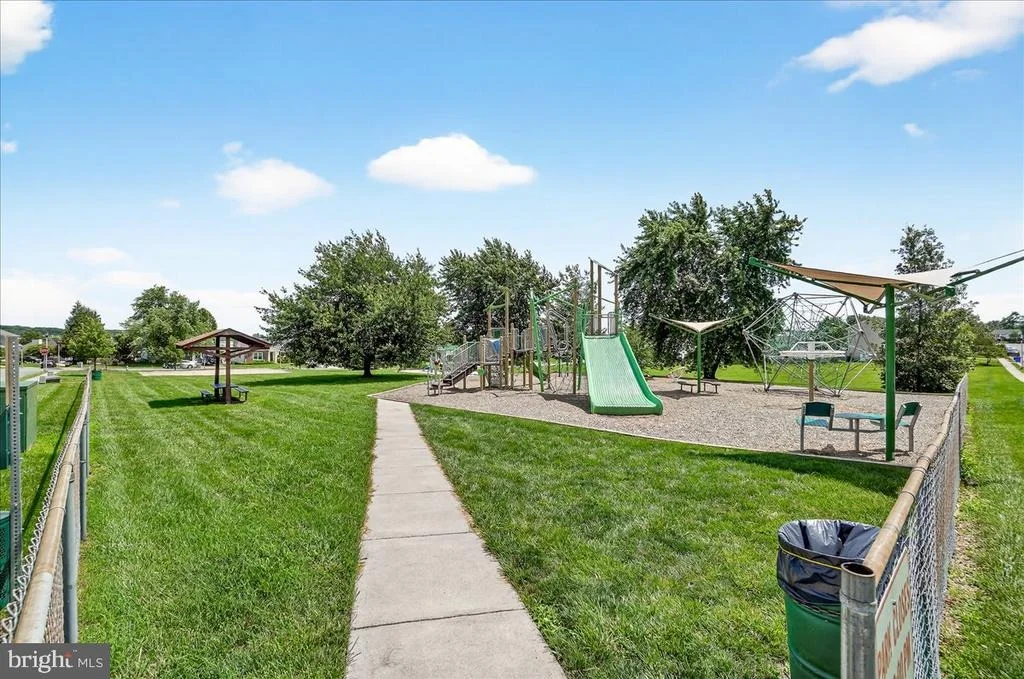 Photo of 17 WESTVIEW DRIVE
