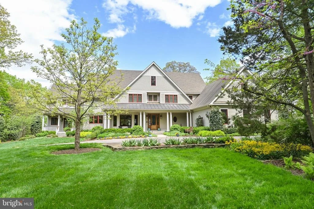Photo of 11715 RIVER DRIVE