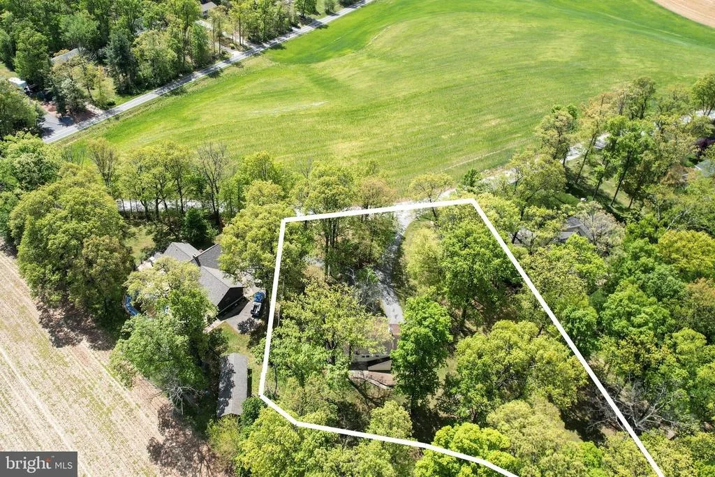Photo of 16 LEPPO ROAD