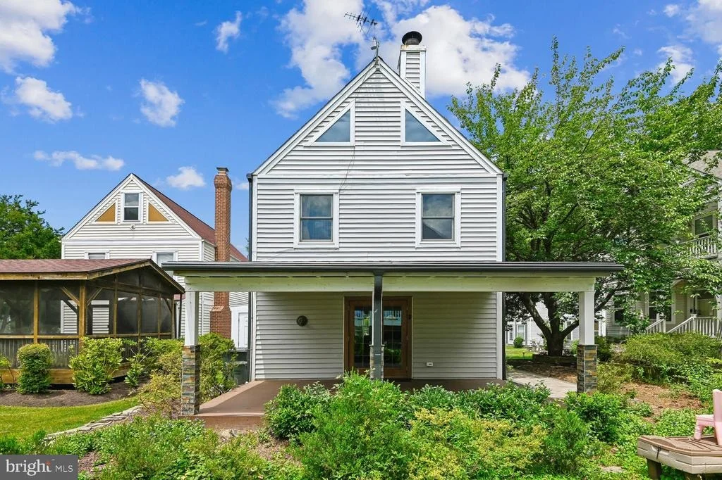 Photo of 7236 RIDING HOOD CIRCLE SE