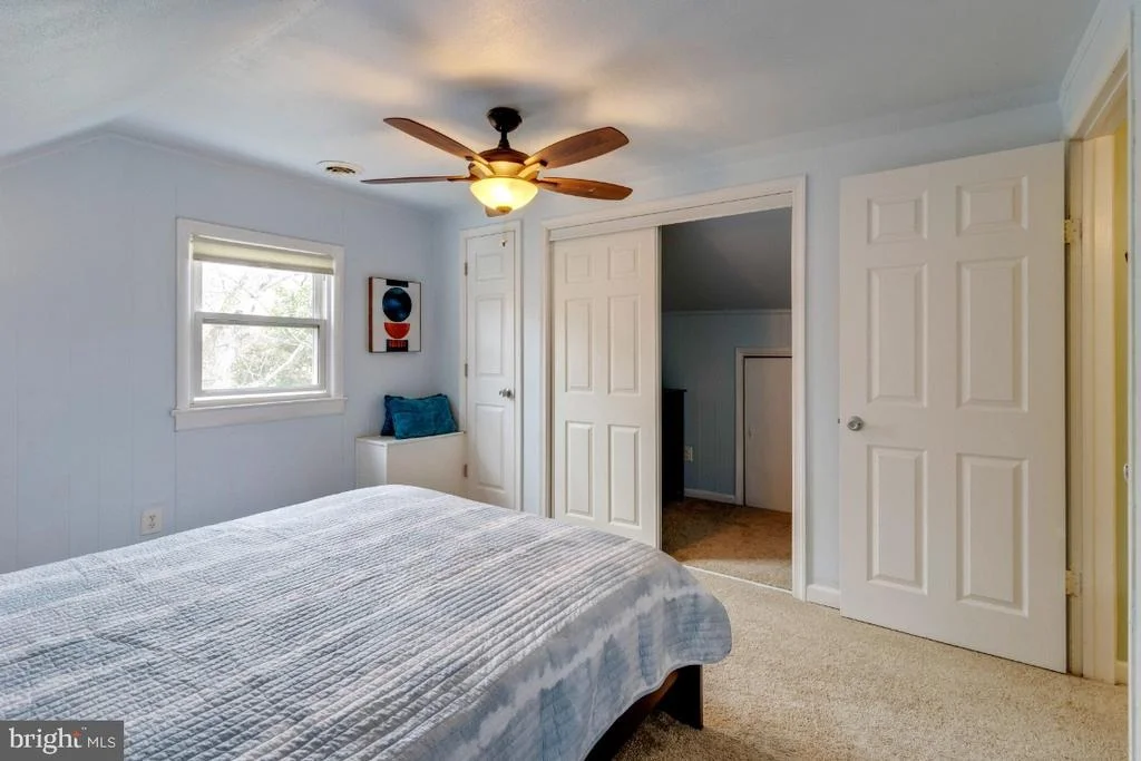 Photo of 903 ROBIN ROAD