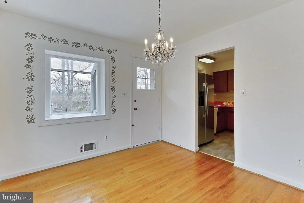 Photo of 7513 LONG PINE DRIVE