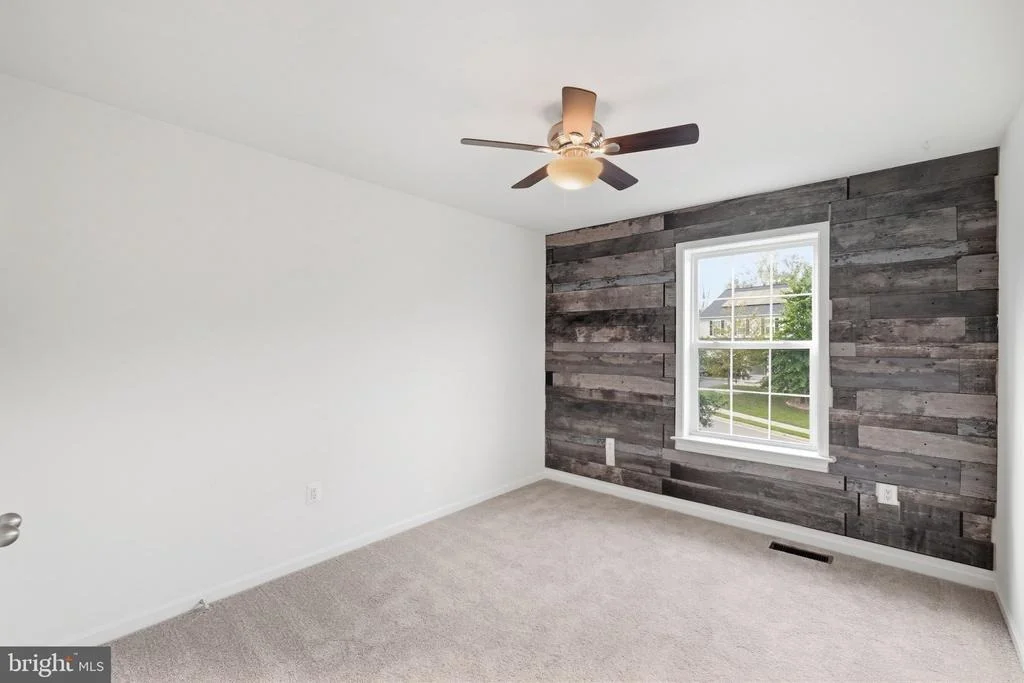 Photo of 18213 JILLIAN LANE