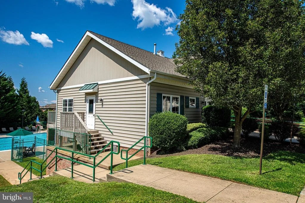 Photo of 283 CHERRY TREE SQUARE