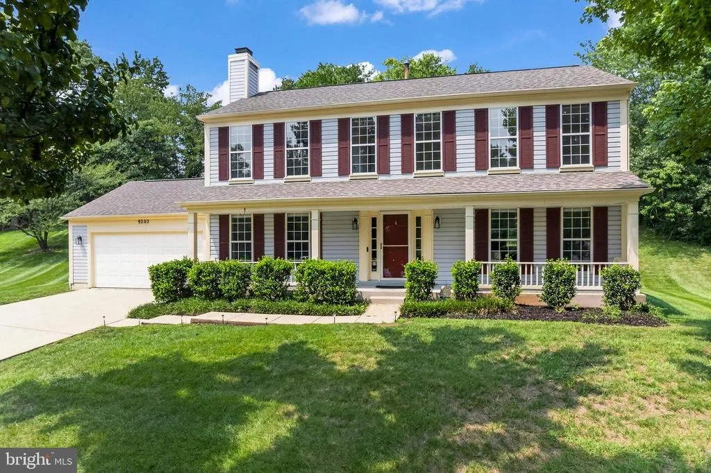 Photo of 9202 MOON RIVER COURT