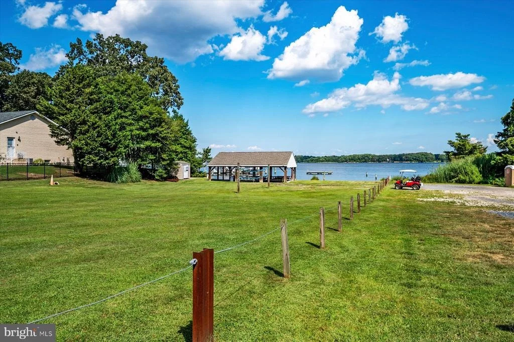Photo of 1134 VALLEY DRIVE