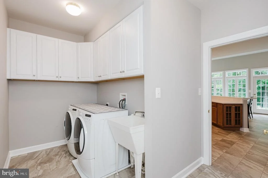 Photo of 105 BOWER LANE