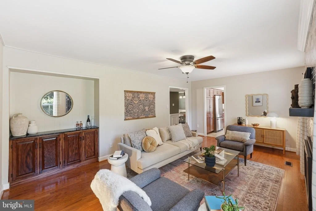 Photo of 14005 BETHPAGE LANE