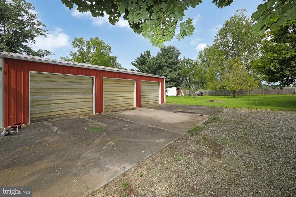 Photo of 313 KINGS HIGHWAY