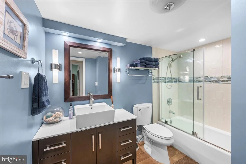 Photo of 6952 DUNCRAIG COURT