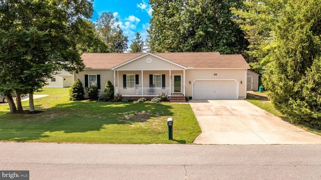 Photo of 33 SIOUX DRIVE