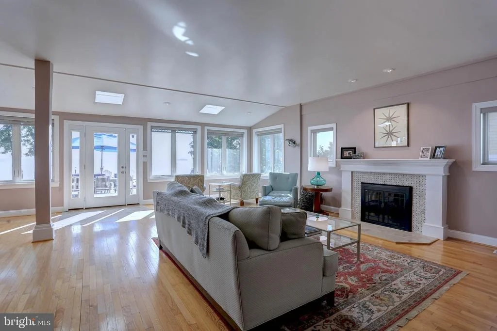 Photo of 8171 BAYSIDE DRIVE